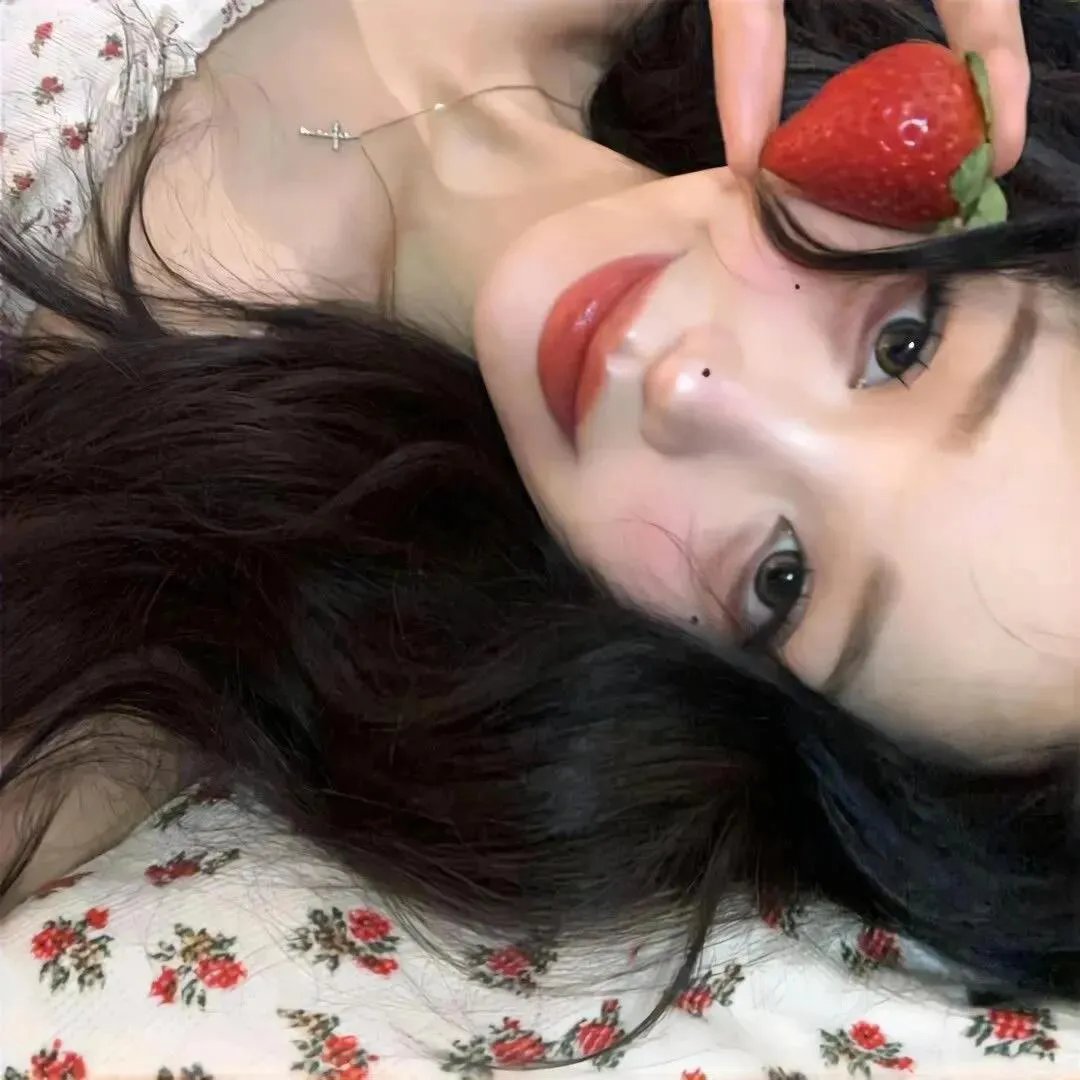 燃烧女子的画像